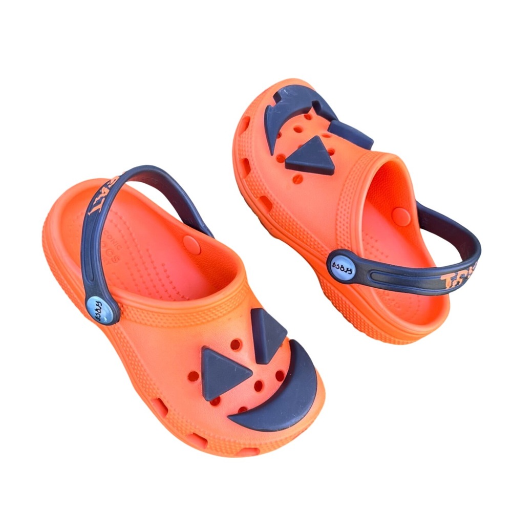Crocs Kids Jack-O-Lantern Light-Up Classic Clogs Halloween Sandals Size 11